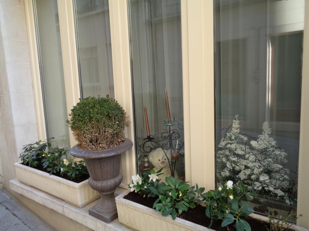 Hotel De Montaulbain Verdun-sur-Meuse Eksteriør billede